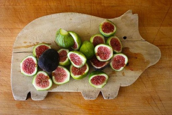 Fig jam with cardamom
