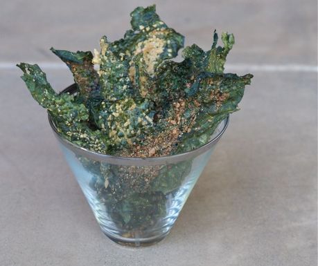 Parmesan-kale-chips