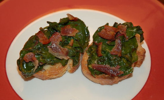 Southern Greens Crostini with Crumbled Bacon and Remoulade Aioli