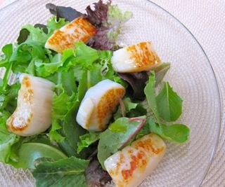 Scallops_with_greens
