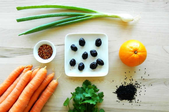 Moroccan Carrot and Olive Salad
