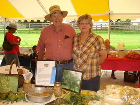 Winners_blue_ribbon_pear_pie