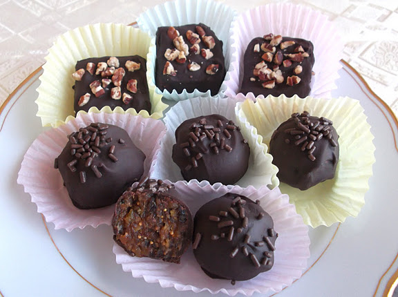 Spiced Dried Fruit Chocolates