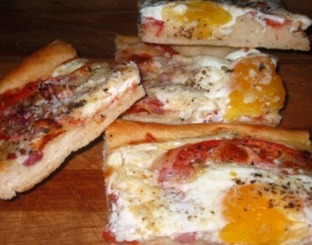Pizza Pie Sunny Side Up