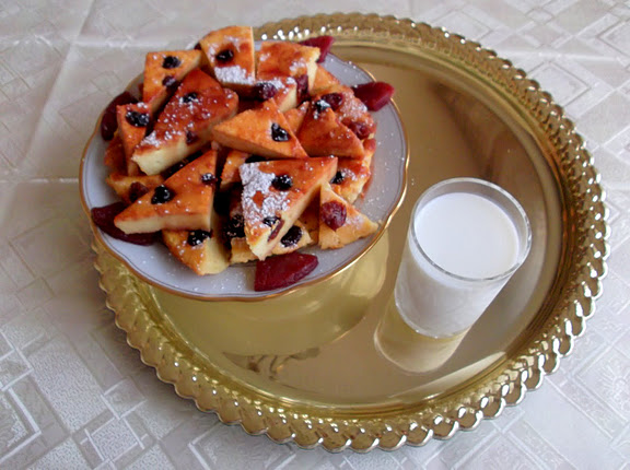 Kaiserschmarrn-Austrian Dessert Pancake