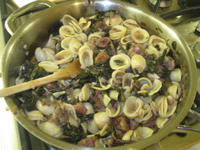 Orrechiette with red Kale and Bacon cubes