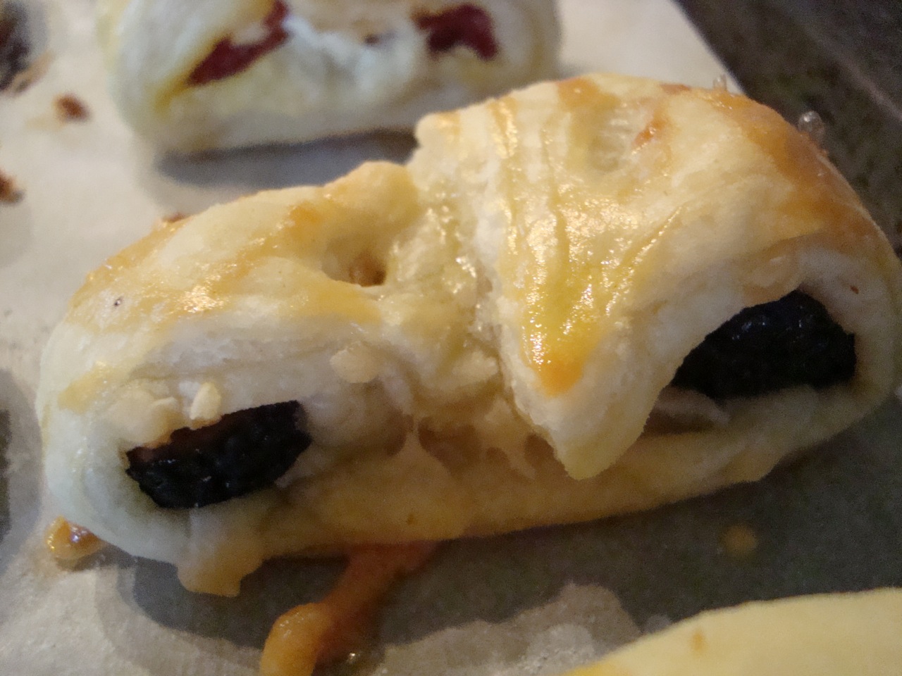 "Binocular" Bites:  Roasted Tomato/Blue Cheese and/or Dried Fig/Manchego Cheese and/or Dried Fig/Blue Cheese