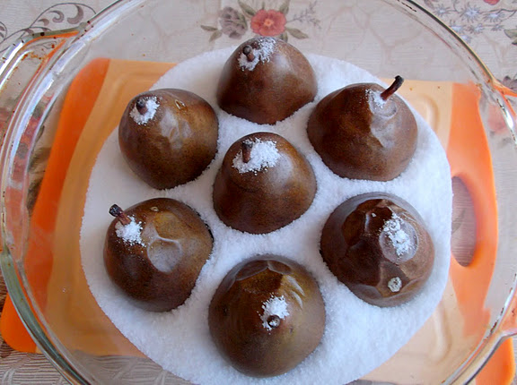Salt-Roasted Pears and Apples with Caramel Sauce