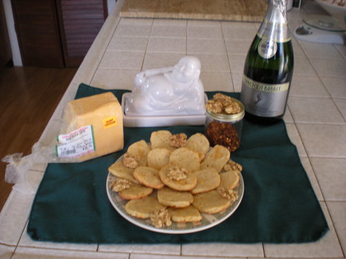 Sharp cheddar, chili flake and toasted walnut shortbread