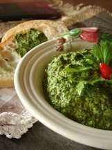sauce “pesto“ of celery and capers