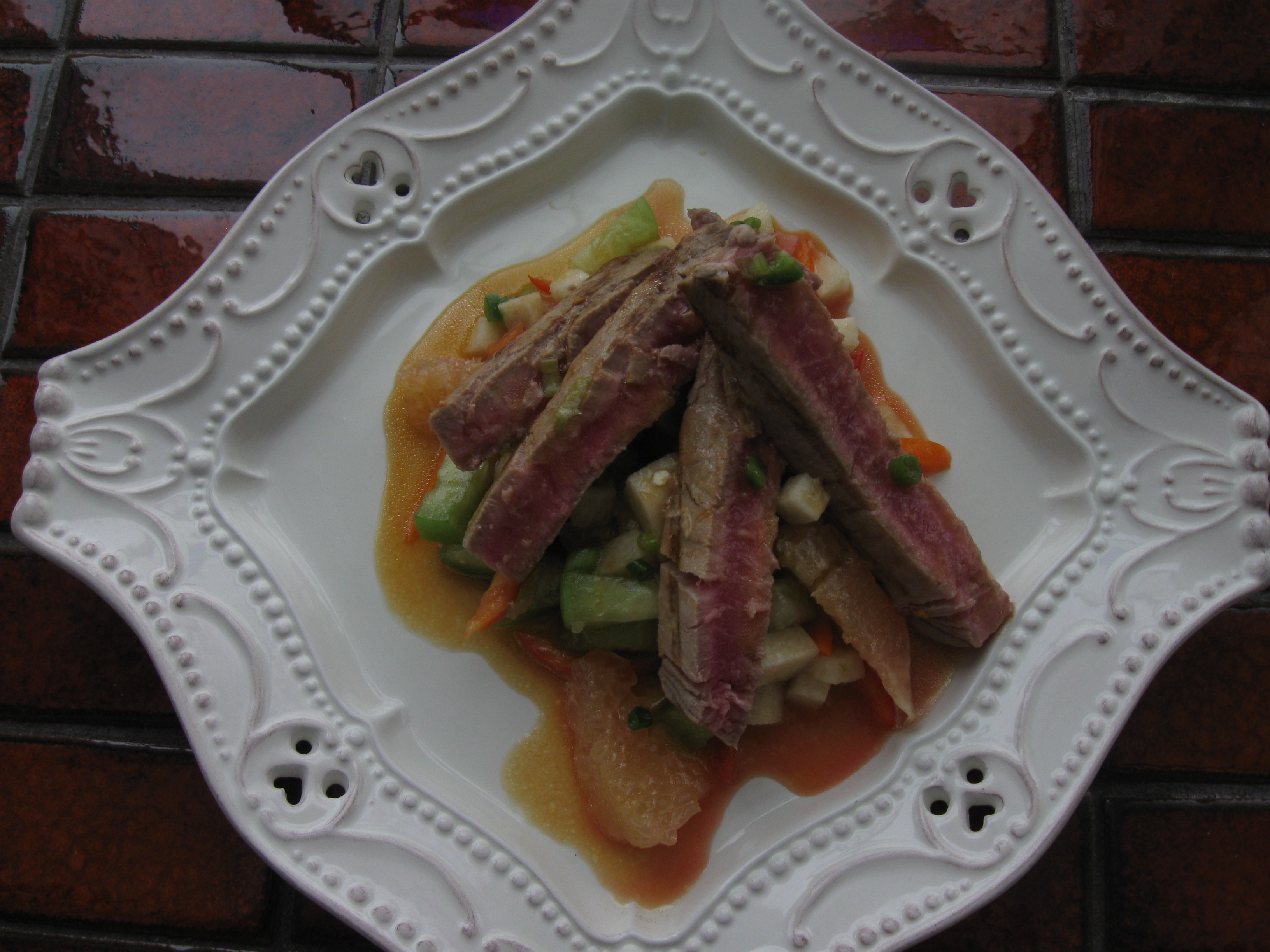 Seared Ahi with Pomelo Salad