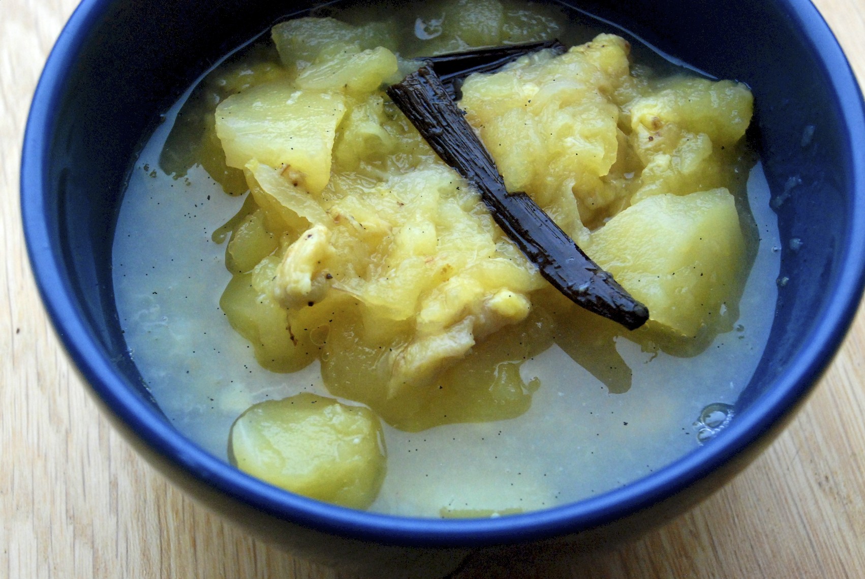 Vanilla-Stewed Fruit