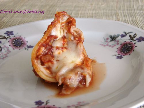 Stuffed pasta shells