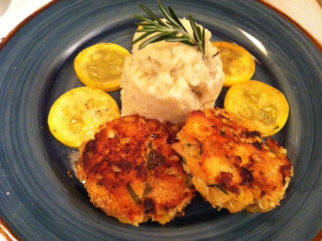 Fall in love crab cakes