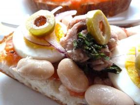 Maltese Tomato and Tuna Sandwich