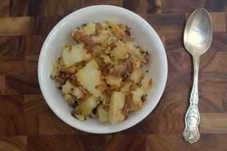 Smashed potatoes with Caramelized onions