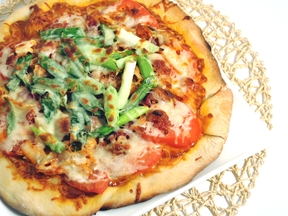 Bacon Kimchi Pizza