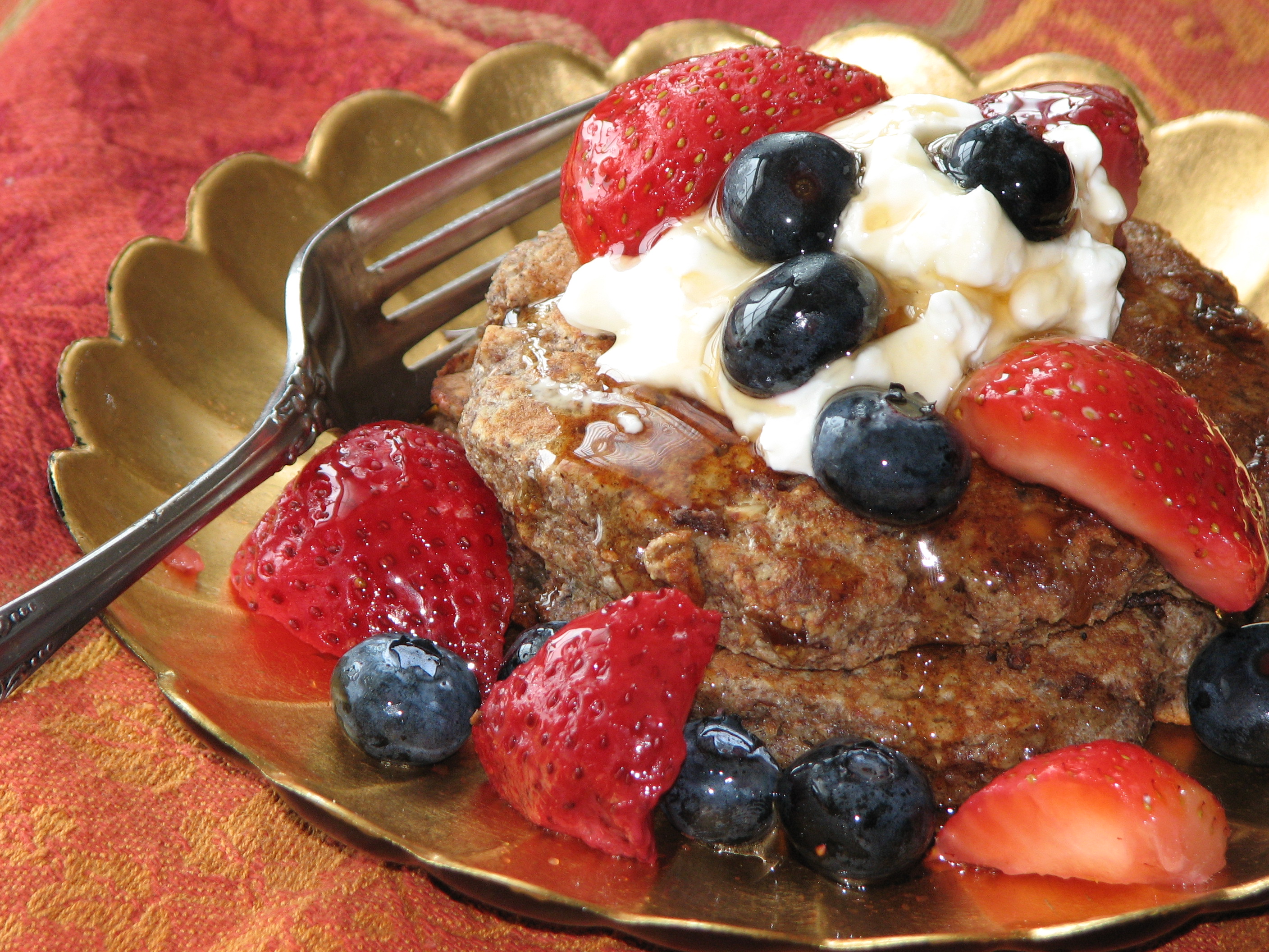 Cookhacker's Whole Grain Fruit and Nut Pancakes