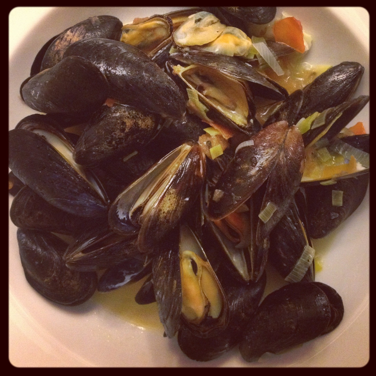 Friday Night Mussels 