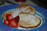 Melt-in-your-Mouth Sour Cream Pancakes