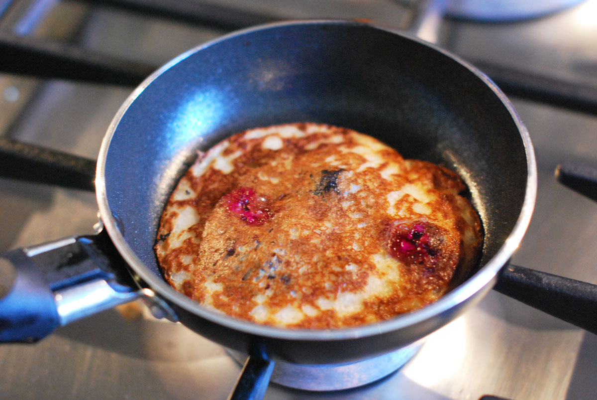 Almond Meal Pancakes with Blueberries 