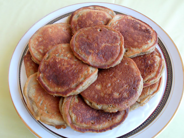 Roasted Banana and Walnuts Pancakes with Banana-Coconut Butterscotch Sauce