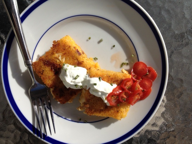 Chipotle Chicken Polenta Cakes