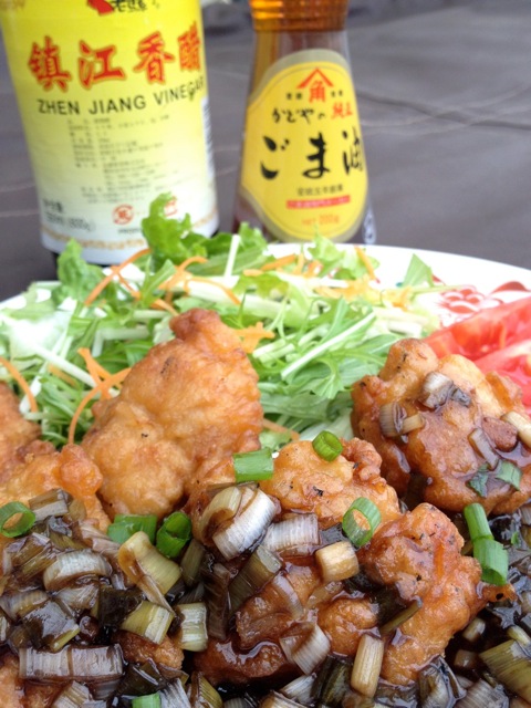 Chicken Glammed Up with Spring Onion Chinese Vinegar Sauce