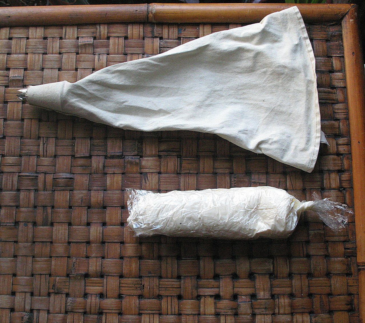 No-Muss Piping Bag Technique