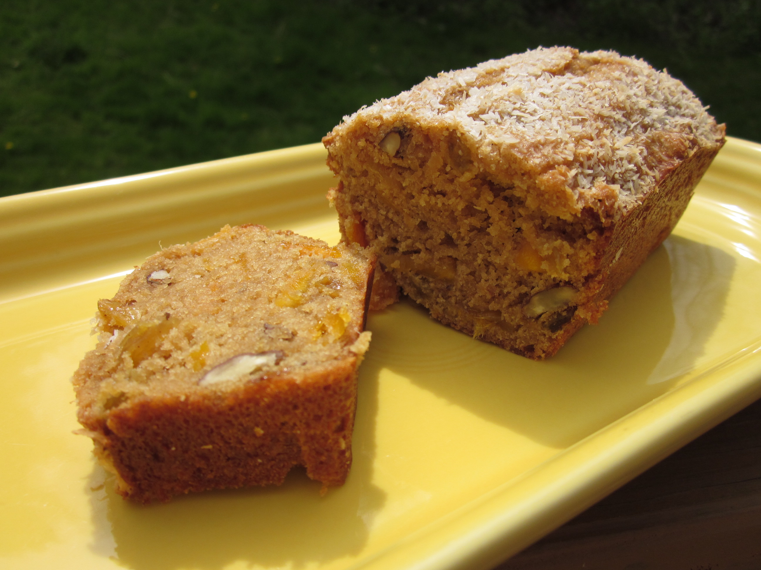 Mango-Pecan Bread