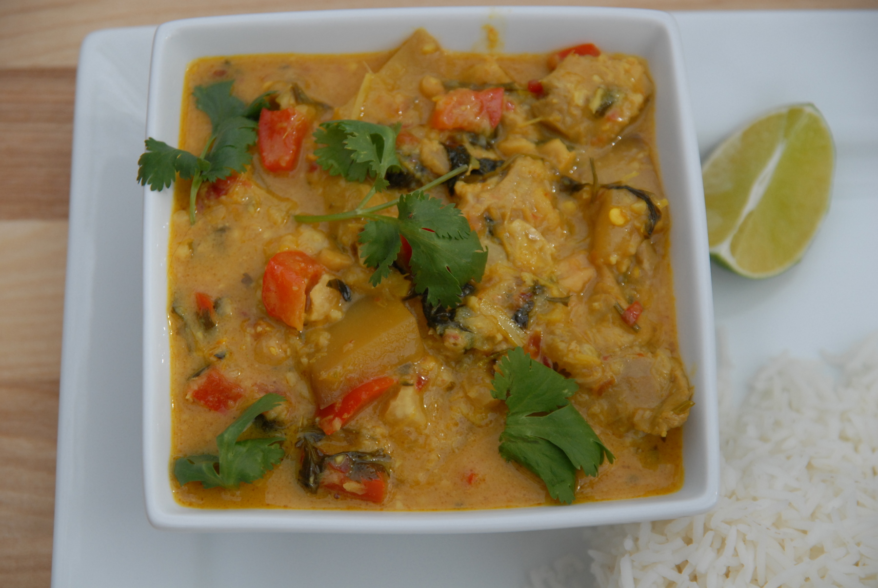Thai mango curry with chicken - made from scratch