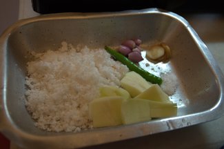 Mango  Fish Curry 