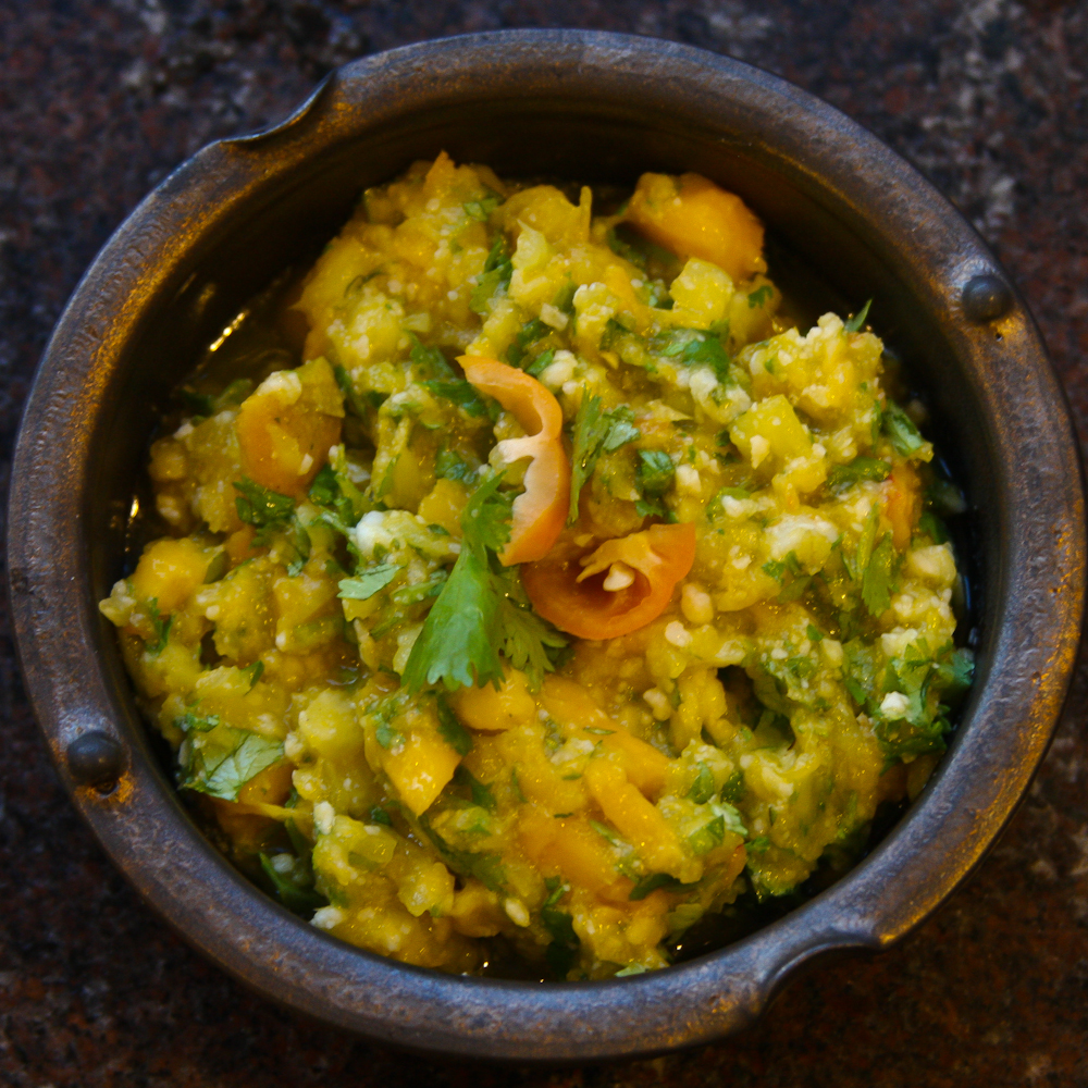 Fire-Alarm Mango Relish
