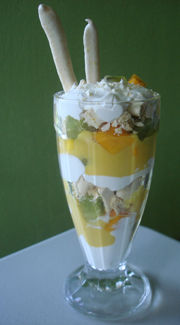 Exotic Pavlova Parfait