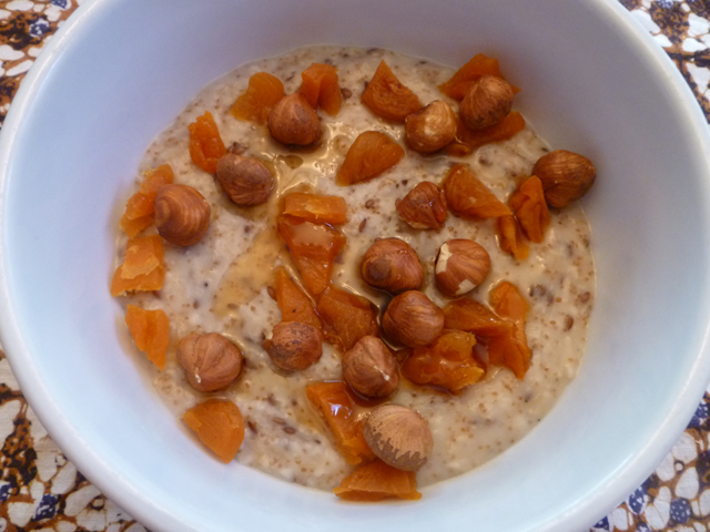 Scottish Oatmeal Breakfast with Teff Grain and Flax Seeds