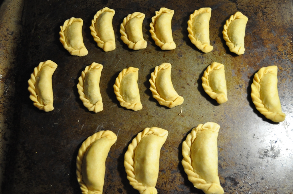 Papa , Mumma and Baby Empanada- Fresh Chickpea and Peas Empanada