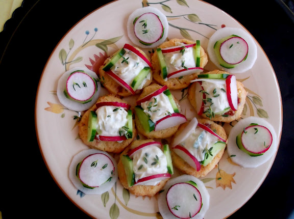 Radish Canapés 