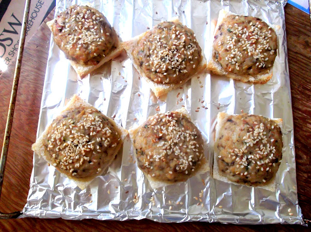 Shrimp or Crab Pillows Served with Sweet and Sour Sauce