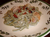 Shrimp and Spinach Fettuccine Alfredo
