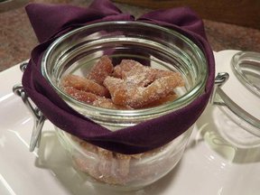 Candied_caramelized_orange_peel_medium
