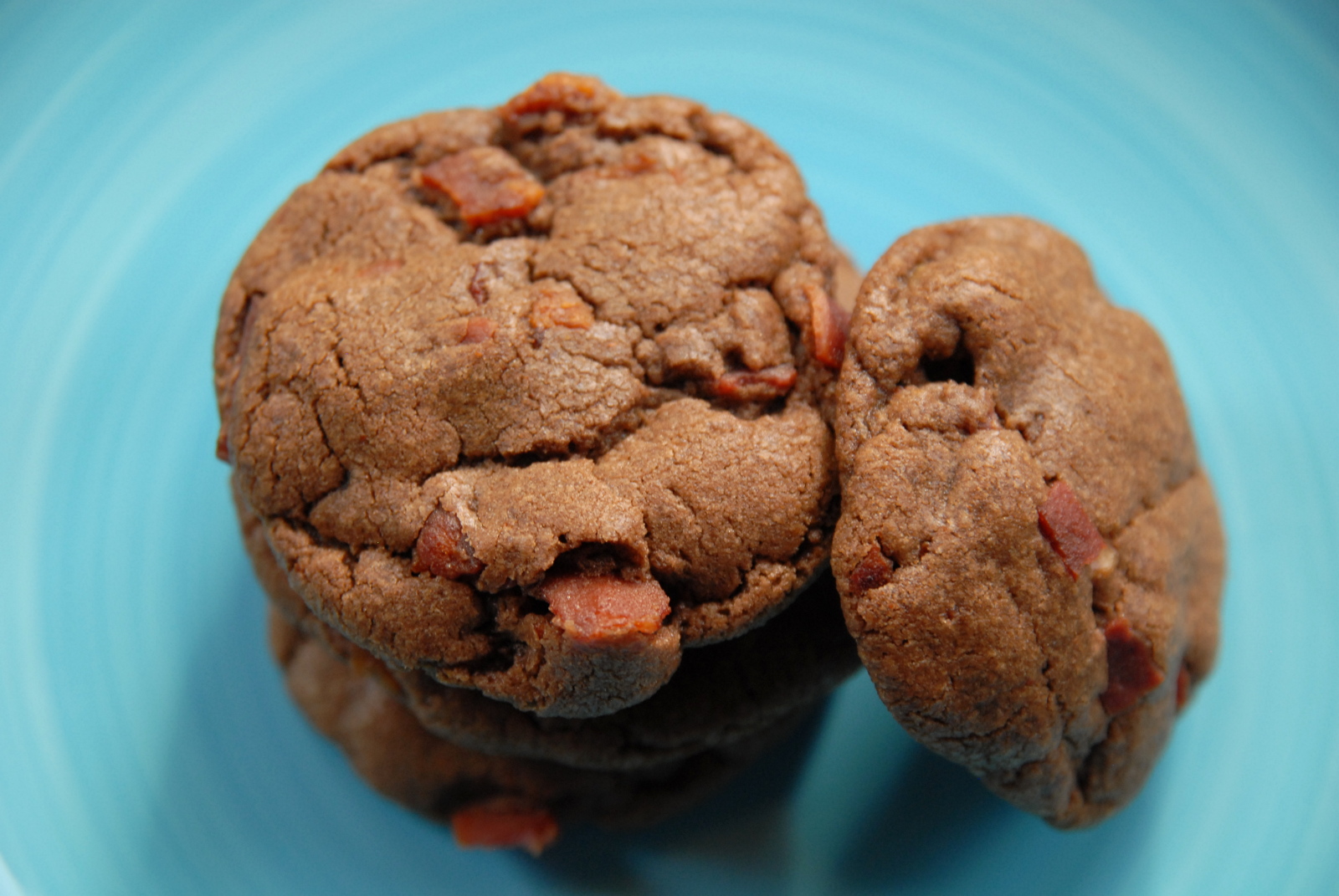Chewy chocolate caramel bacon cookies 