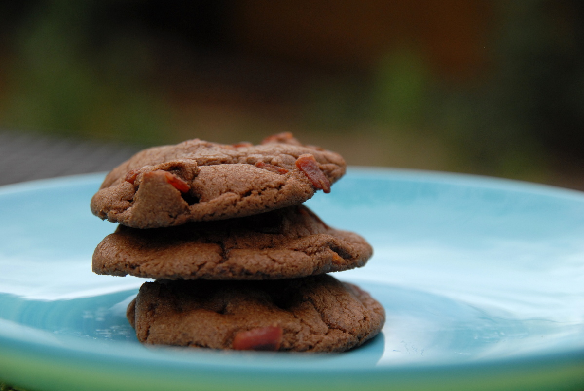 Chewy chocolate caramel bacon cookies 