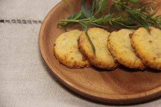 Apricot, Prosciutto and Tarragon Cocktail Sables