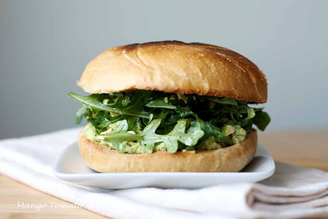 Avocado, pistachio & arugula sandwich