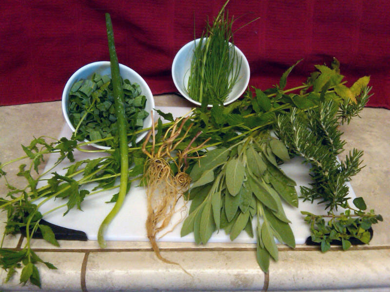 Garden Fresh Savory Herb Pea Soup