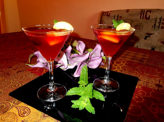  Minty Apricot Brandy Sour 