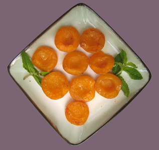 Charming Apricot (Maloos Zard'aloo)