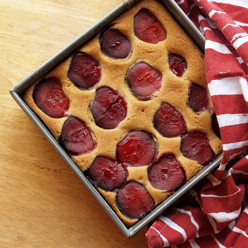 Plum cake with lime and rose