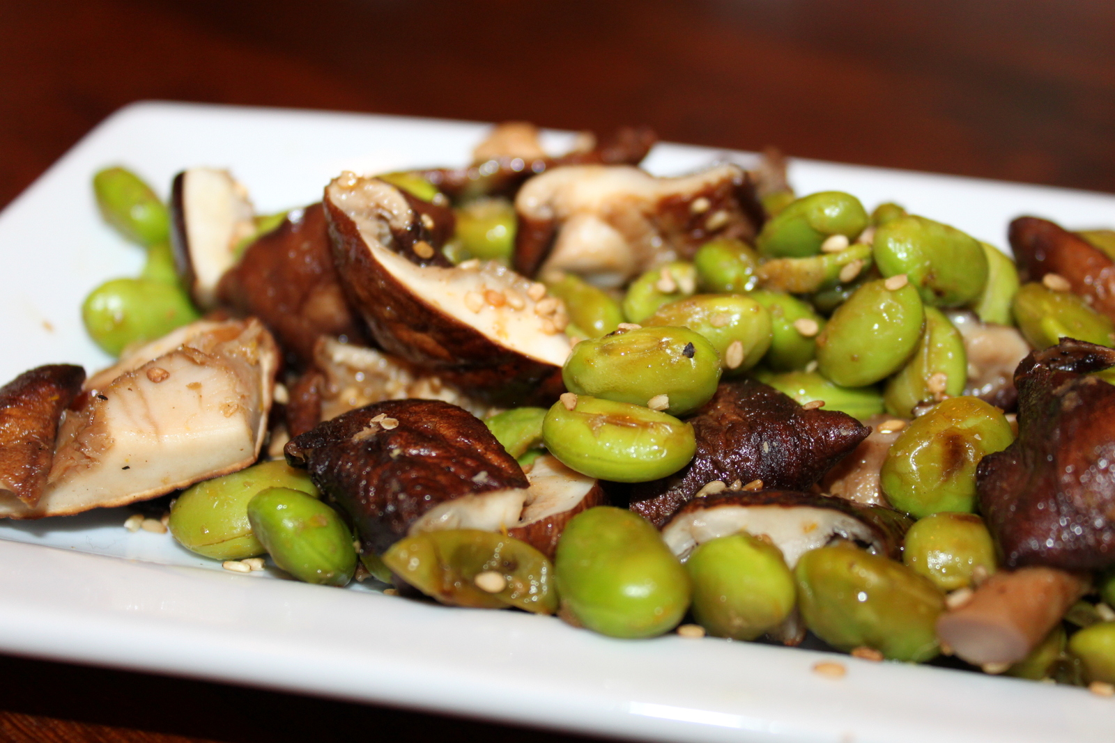 Grilled Shiitake and Edamame Salad 