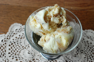 Salty Caramel Apple Ice Cream